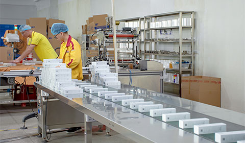 廣州化妝品代加工廠家分享維生素E乳和維生素E膠囊一起用有什么作用